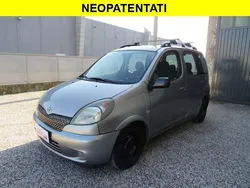 Gray Usata 2004 Toyota Yaris Verso Sol Monovolume | 3000 € (Molto cara)