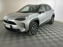 Grigio Usata 2023 Toyota Yaris Hybrid Trend | 23.899 € (Buon prezzo)