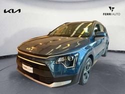 Grigio Usata 2024 Kia Niro SUV | 31.750 € (Buon prezzo)