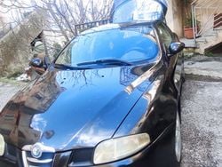 Nero Usata 2005 Alfa Romeo GT Coupé | 2000 €