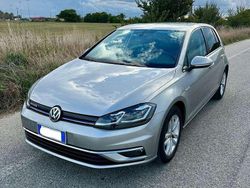 Usata 2019 VW Golf VII Executive Tre volumi | 14.400 € (Buon prezzo)