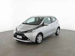 Argento Usata 2015 Toyota Aygo X-play Due volumi | 8999 € (Buon prezzo)