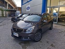 Grigio Usata 2019 Peugeot 2008 Active SUV | 8400 € (Super prezzo)