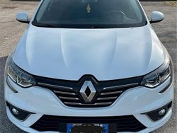 Bianco Usata 2016 Renault Mégane IV Zen Tre volumi | 10.000 € (Cara)