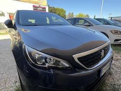 Usata 2019 Peugeot 308 Style Tre volumi | 11.500 € (Buon prezzo)
