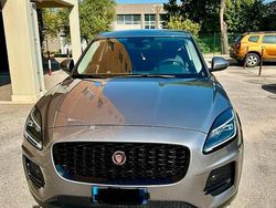 Grigio Usata 2022 Jaguar E-Pace SUV | 34.000 € (Molto cara)