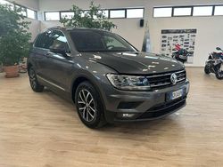 Tungsten silver Usata 2020 VW Tiguan Business SUV | 20.800 € (Ottimo prezzo)