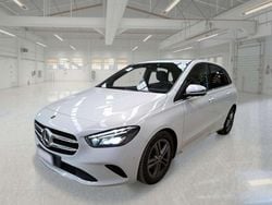Bianco Usata 2019 Mercedes B200 Business Monovolume | 19.650 € (Ottimo prezzo)