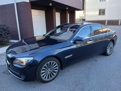 Blu Usata 2010 BMW 750 Efficient Dynamics Tre volumi | 21.500 €