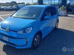 Azzurro Usata 2021 VW e-up! Due volumi | 12.800 € (Buon prezzo)