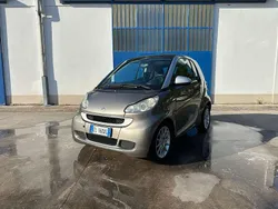 Grigio Usata 2010 Smart ForTwo Coupé Due volumi | 4800 € (Buon prezzo)