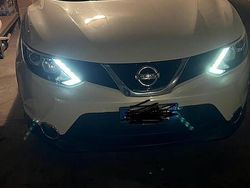 Bianco Usata 2014 Nissan Qashqai SUV | 10.000 € (Buon prezzo)