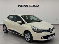 Beige Usata 2015 Renault Clio GrandTour Station wagon | 6000 € (Buon prezzo)