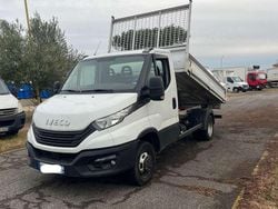 Bianco Usata 2022 Iveco Daily Furgone | 27.900 € (Super prezzo)