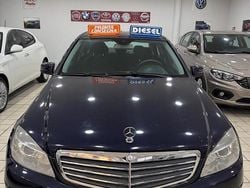 Blu Usata 2010 Mercedes C200 Avantgarde Tre volumi | 5500 € (Buon prezzo)