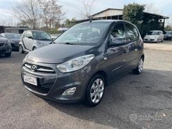 Grigio Usata 2014 Hyundai i10 Edition Due volumi | 4800 € (Ottimo prezzo)