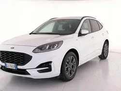 Bianco Usata 2022 Ford Kuga ST-Line SUV | 20.500 € (Ottimo prezzo)