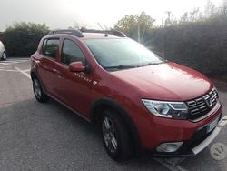 Rosso Usata 2020 Dacia Sandero Stepway Tre volumi | 9000 € (Buon prezzo)