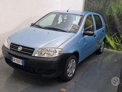 Blu Usata 2004 Fiat Punto Active Tre volumi | 2500 € (Buon prezzo)