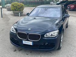 Blu/azzurro Usata 2014 BMW 750 M Sport Tre volumi | 23.500 € (Buon prezzo)
