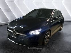 Nero Usata 2021 Mercedes B200 Premium Monovolume | 25.900 € (Buon prezzo)