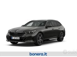Grigio Nuova 2025 BMW 540 M Sport Station wagon | 80.900 € (Cara)