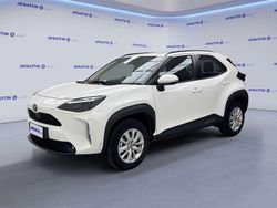 Bianco Usata 2025 Toyota Yaris Cross Active SUV | 22.990 € (Ottimo prezzo)