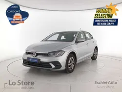 Reflex silver metallizzato Usata 2024 VW Polo Life Tre volumi | 20.000 € (Buon prezzo)