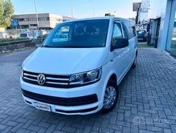 Bianco Usata 2015 VW Caravelle Comfortline Monovolume | 26.000 € (Cara)