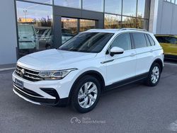 Bianco Usata 2023 VW Tiguan Elegance SUV | 28.490 € (Ottimo prezzo)