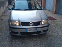 Grigio Usata 2001 VW Polo Coupé | 1500 €