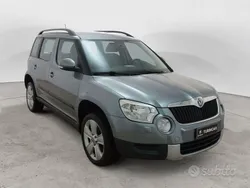 Grigio scuro Usata 2012 Skoda Yeti Ambition SUV | 7800 € (Super prezzo)