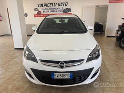 Bianco Usata 2014 Opel Astra Tre volumi | 6300 € (Cara)