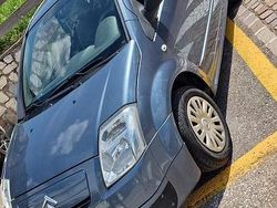 Grigio Usata 2007 Citroën C2 Due volumi | 1800 € (Buon prezzo)