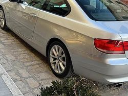 Usata 2009 BMW 320 | 8000 € (Molto cara)