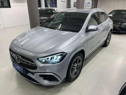 Argento metallizzato Usata 2024 Mercedes GLA200 Premium SUV | 39.700 € (Buon prezzo)