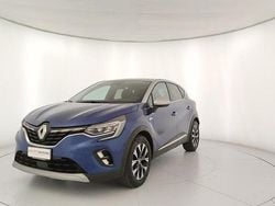 Blu Usata 2023 Renault Captur Techno SUV | 19.750 € (Buon prezzo)