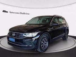 Nero perla Usata 2022 VW Tiguan Life SUV | 22.900 € (Ottimo prezzo)