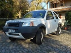 Bianco Usata 2000 Land Rover Freelander SUV | 5800 € (Molto cara)