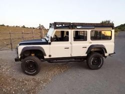 Bianco Usata 2005 Land Rover Defender SUV | 29.000 € (Molto cara)