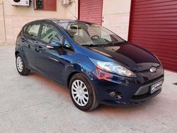 Blu Usata 2010 Ford Fiesta Titanium Due volumi | 4790 € (Cara)