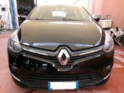 Nero Usata 2017 Renault Clio IV Zen Tre volumi | 7500 € (Buon prezzo)