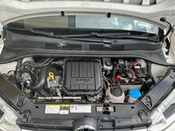 Bianco Usata 2018 VW up! Due volumi | 9000 € (Buon prezzo)