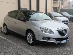 Argento Usata 2010 Lancia Delta Tre volumi | 4490 € (Cara)