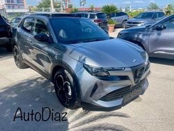 Grigio Nuova 2025 Alfa Romeo Junior SUV | 25.500 € (Super prezzo)