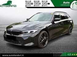 Nero metallizzato Usata 2024 BMW 330 M Sport Station wagon | 56.890 € (Molto cara)