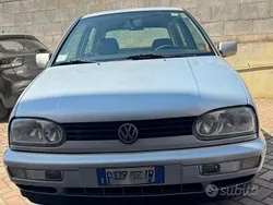 Usata 1996 VW Golf III Tre volumi | 2500 € (Buon prezzo)