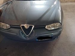 Usata 2000 Alfa Romeo 156 Tre volumi | 3000 € (Buon prezzo)