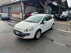 Argento Usata 2010 Fiat Punto Evo Emotion Due volumi | 3990 € (Molto cara)