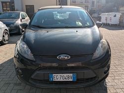 Nero Usata 2011 Ford Fiesta Tre volumi | 3000 € (Super prezzo)